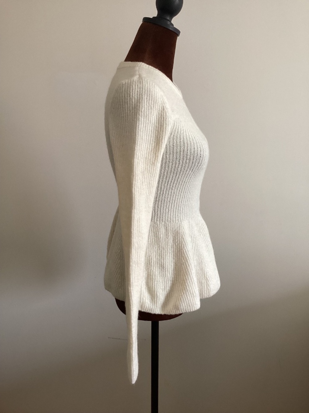H&M long sleep peplum top - Picture 3 of 6